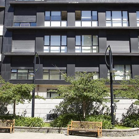 Pension T5 Donostia Suites Сан-Себастьян Екстер'єр фото