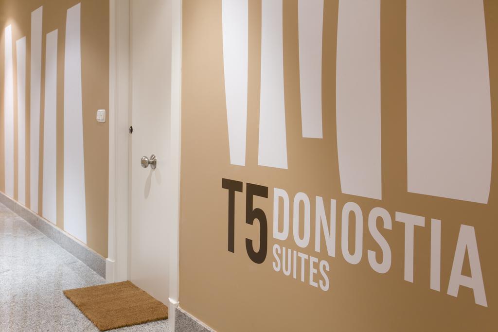 Pension T5 Donostia Suites Сан-Себастьян Екстер'єр фото